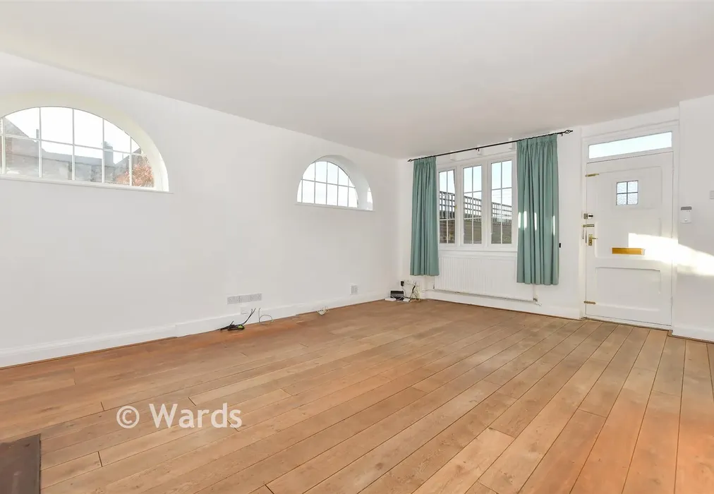 Lounge - Chart Hill Road, Chart Sutton, Kent - Wards of Kent