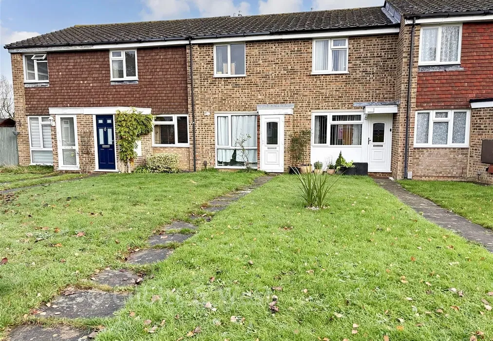 Front - Kingsley Road, Horley, Surrey - Wards of Kent