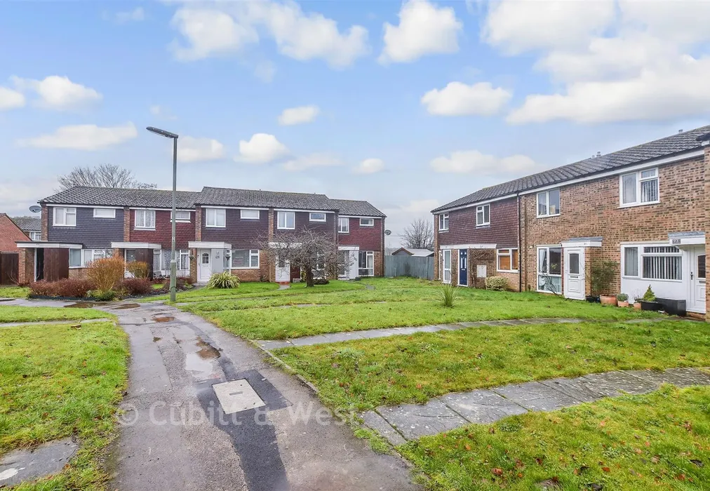 Street View - Kingsley Road, Horley, Surrey - Wards of Kent