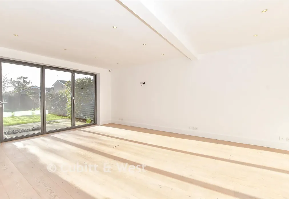 Dining Room - New Brighton Road, Emsworth, Hampshire - Wards of Kent