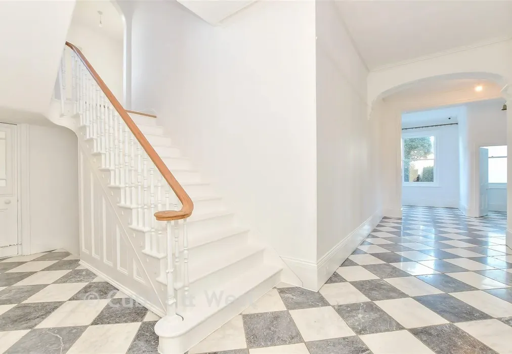 Hallway - New Brighton Road, Emsworth, Hampshire - Wards of Kent