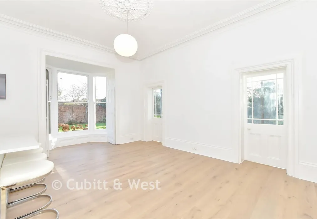 Kitchen/Breakfast Room - New Brighton Road, Emsworth, Hampshire - Wards of Kent