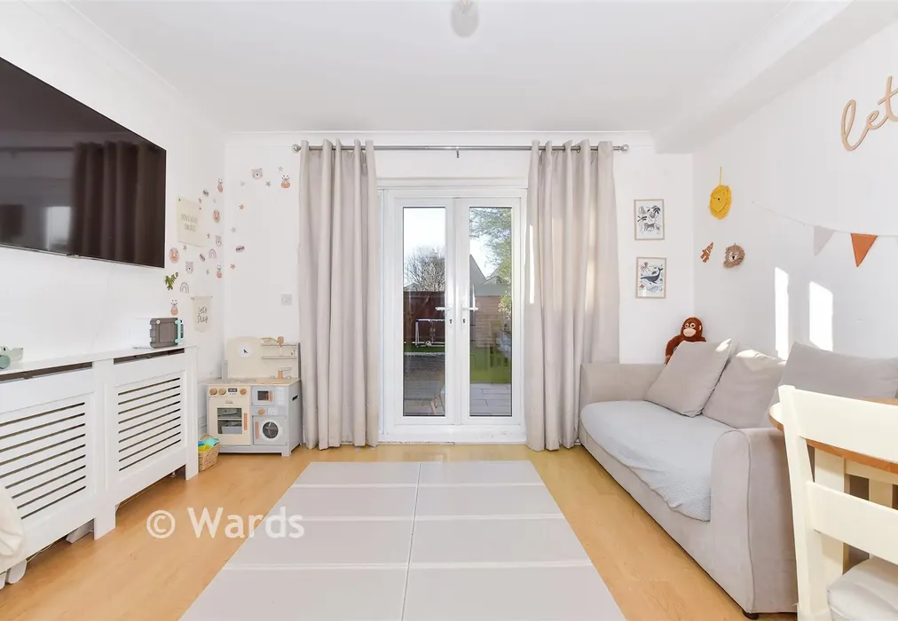 Dining/Family Room - The Lakes, Larkfield, Kent - Wards of Kent