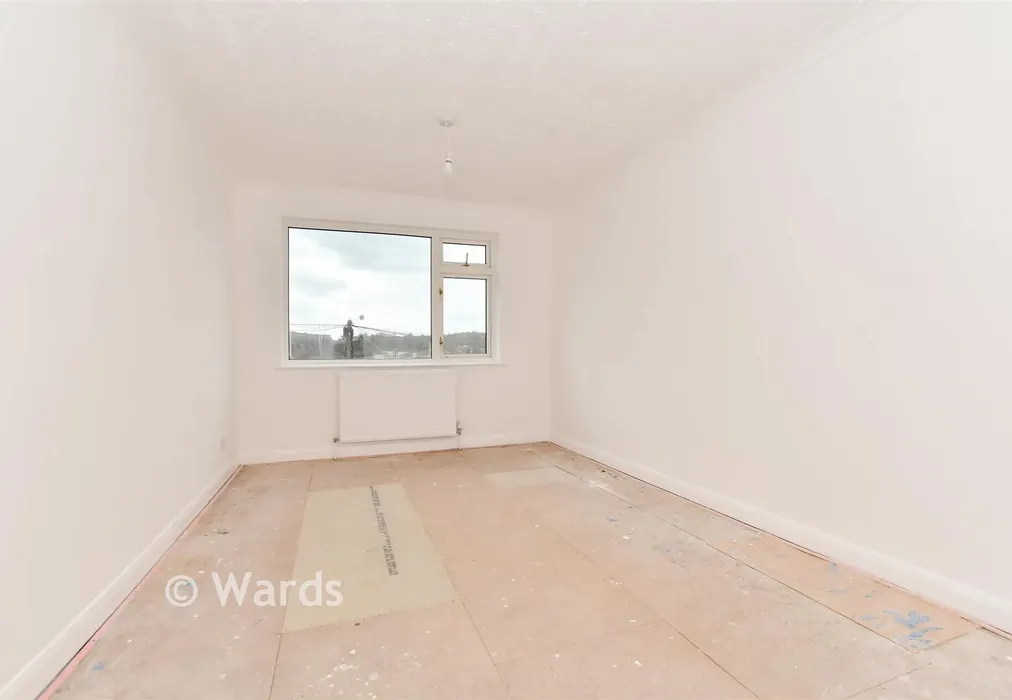 Lounge - Astley Avenue, Dover, Kent - Wards of Kent