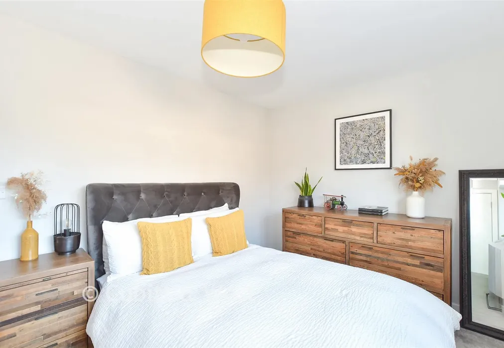 Bedroom 2 - Lewes Road, Blackboys, Uckfield, East Sussex - Wards of Kent