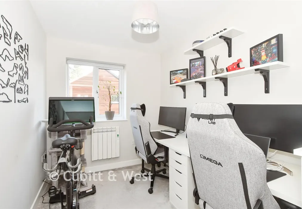Bedroom 3 - Lewes Road, Blackboys, Uckfield, East Sussex - Wards of Kent