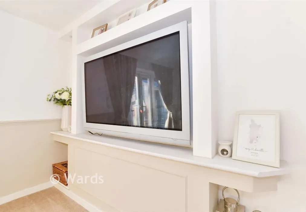 Internal Lifestyle Photograph - Pentecost Lane, Otham, Maidstone, Kent - Wards of Kent