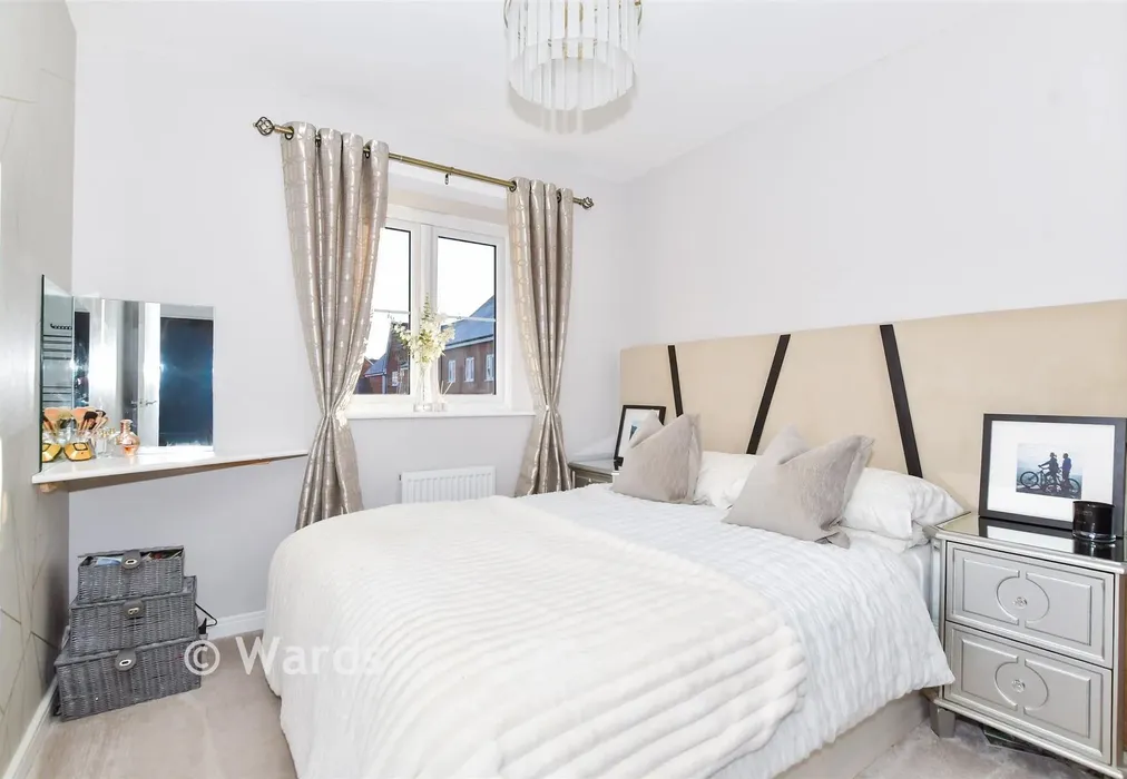 Bedroom 2 - Pentecost Lane, Otham, Maidstone, Kent - Wards of Kent