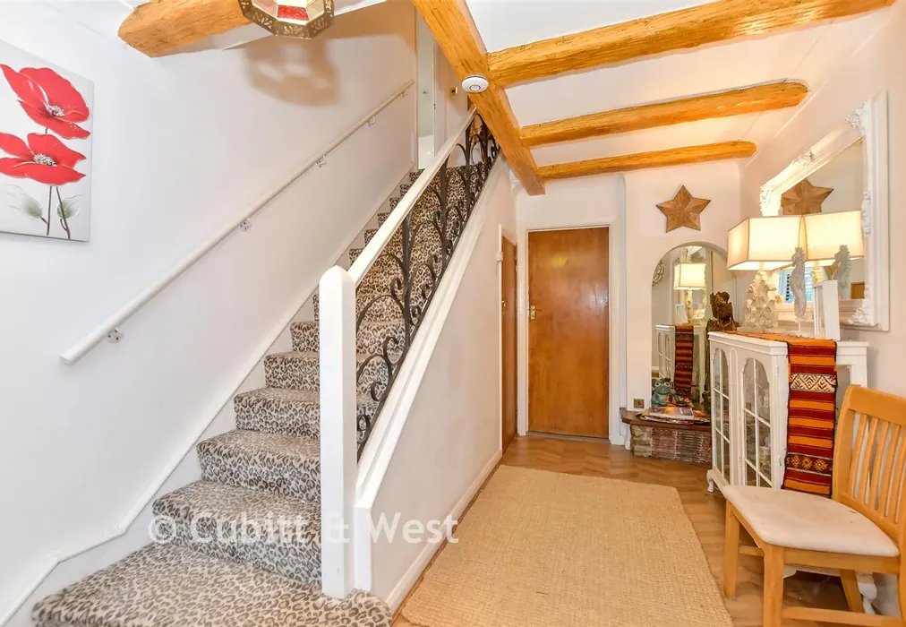 Hallway - The Brow, Widley, Waterlooville, Hampshire - Wards of Kent