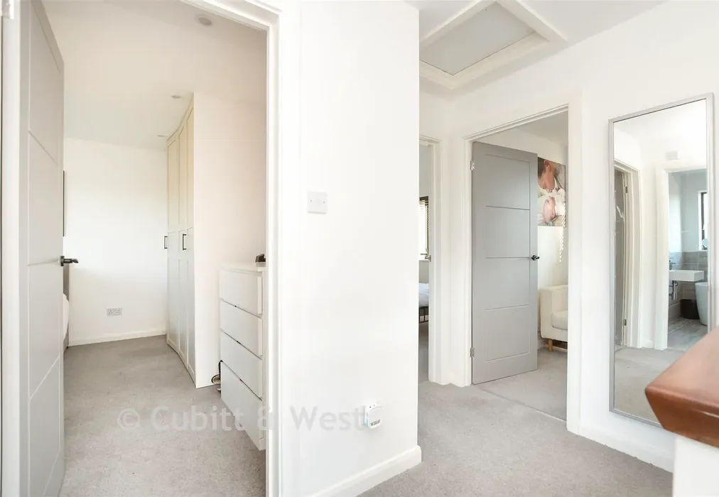 Landing - Park Road, Redhill, Surrey - Wards of Kent