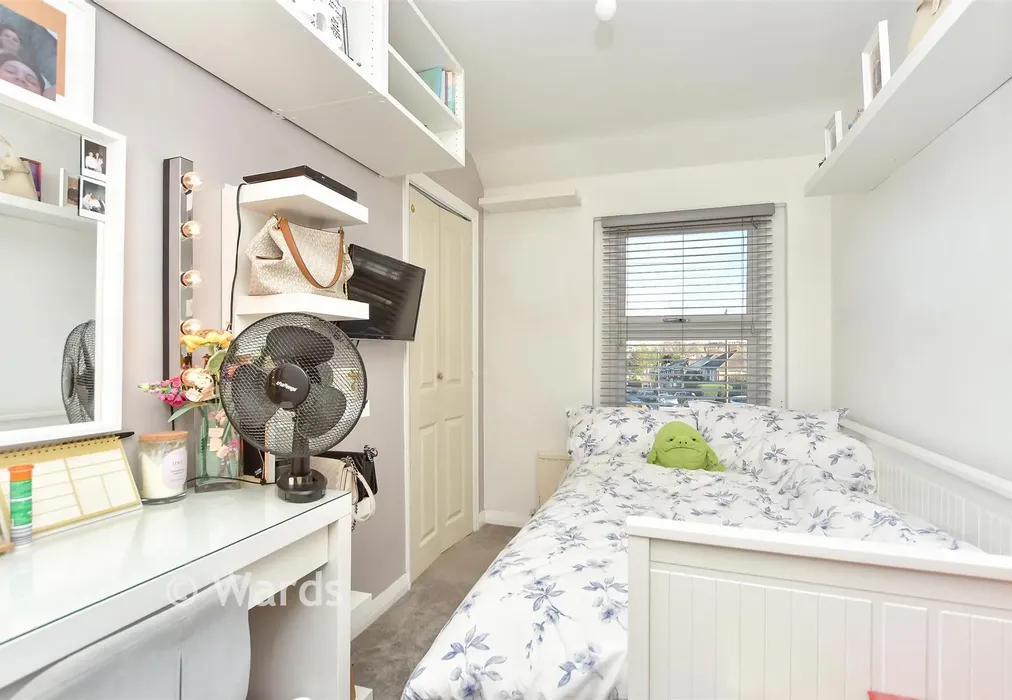 Bedroom 3 - Mead Crescent, Dartford, Kent - Wards of Kent