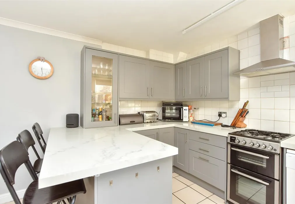 Kitchen/Diner - Mead Crescent, Dartford, Kent - Wards of Kent