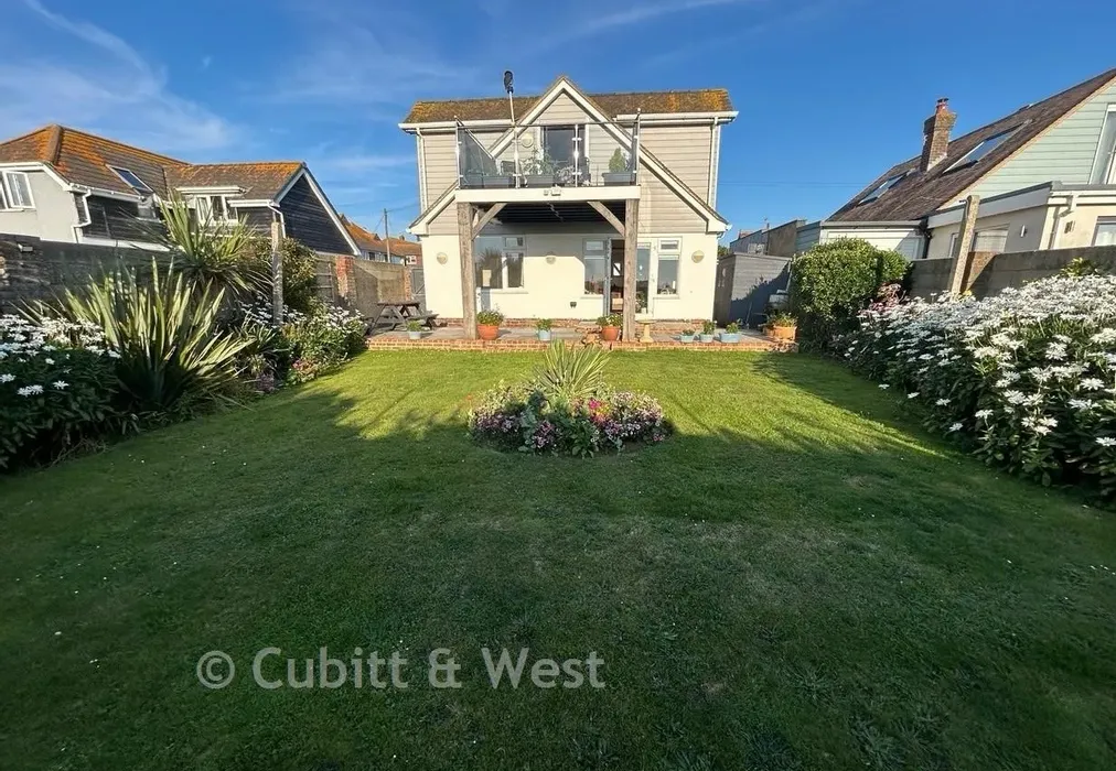 Rear Elevation - Roderick Avenue, Peacehaven, East Sussex - Wards of Kent