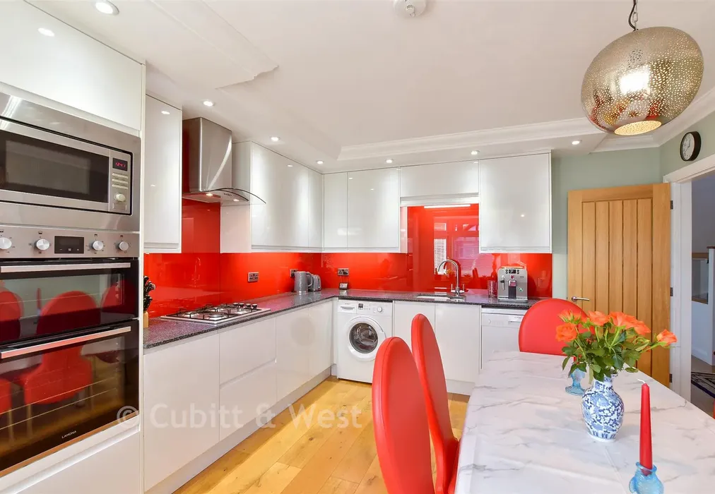 Kitchen - Roderick Avenue, Peacehaven, East Sussex - Wards of Kent