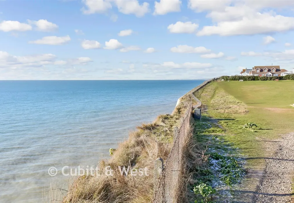 Surrounding Area - Roderick Avenue, Peacehaven, East Sussex - Wards of Kent