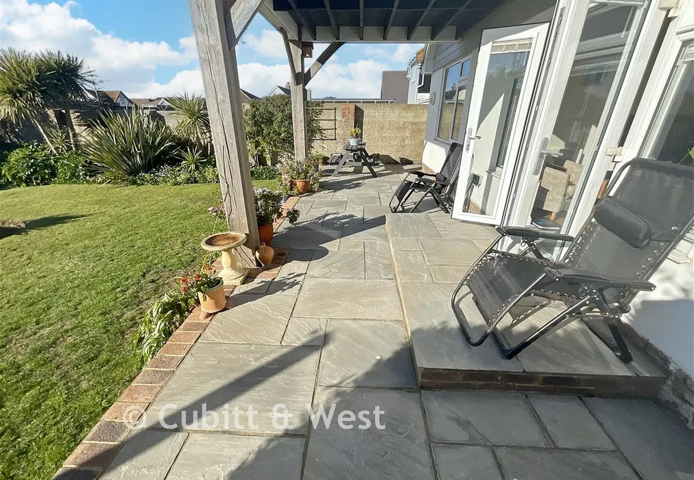 Patio - Roderick Avenue, Peacehaven, East Sussex - Wards of Kent