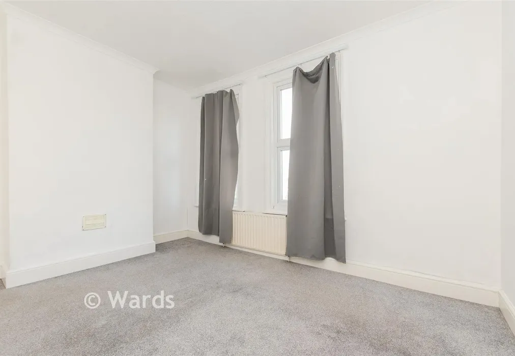 Bedroom 1 - Balmoral Road, Gillingham, Kent - Wards of Kent