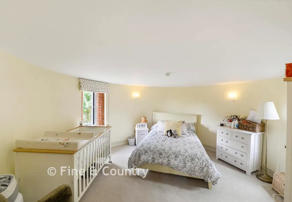Bedroom - Crook Road, Brenchley, Tonbridge, Kent - Wards of Kent
