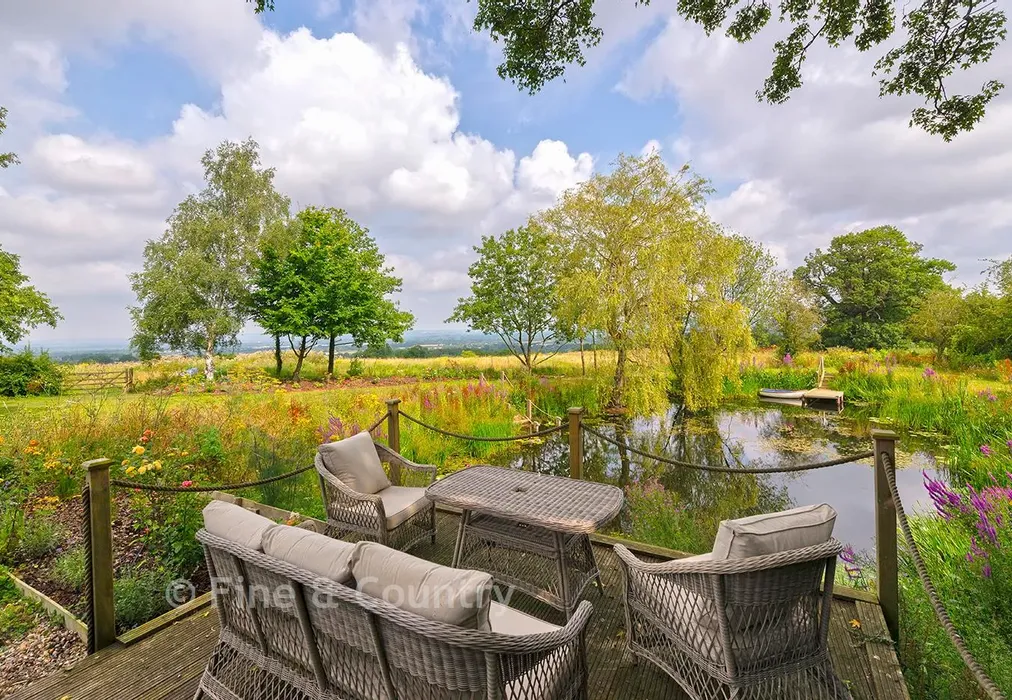 External Lifestyle - Crook Road, Brenchley, Tonbridge, Kent - Wards of Kent