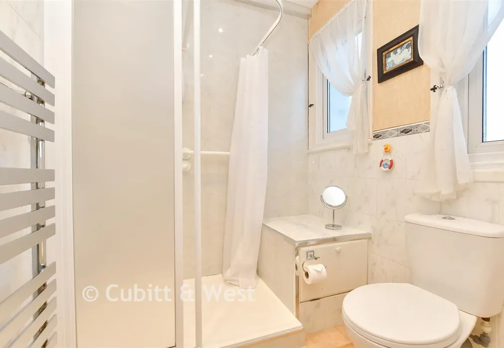 Shower Room - Cranley Gardens, Wallington, Surrey - Wards of Kent