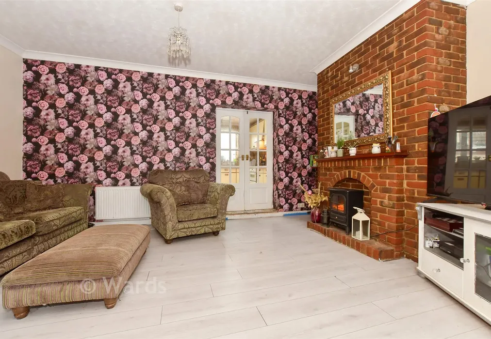 Lounge - Whitfield Avenue, Dover, Kent - Wards of Kent