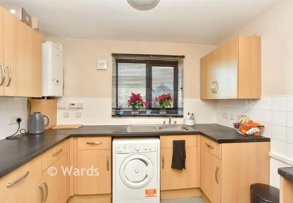 Kitchen - Barton Road, Sutton At Hone, Kent - Wards of Kent