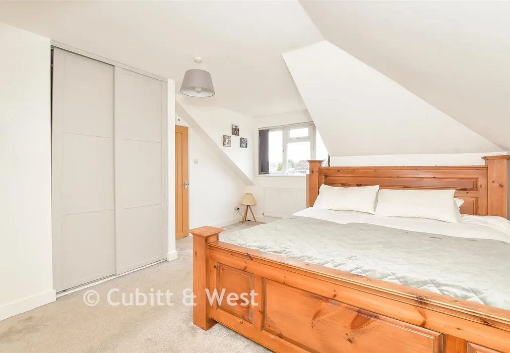 Bedroom 1 - Timberlea Close, Ashington, West Sussex - Wards of Kent