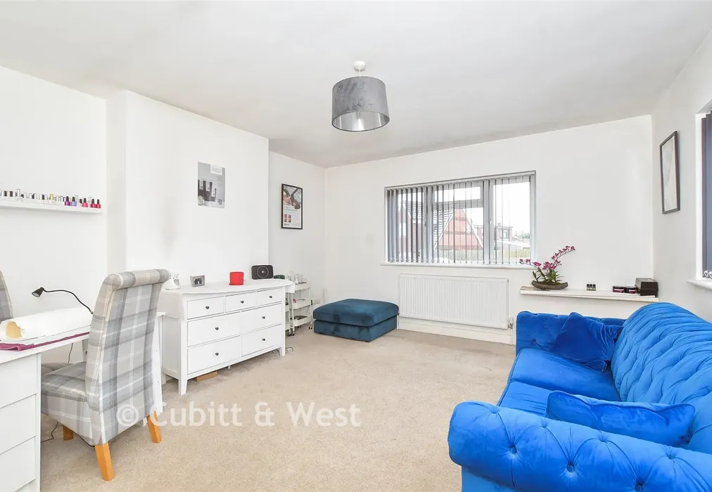 Lounge - Timberlea Close, Ashington, West Sussex - Wards of Kent