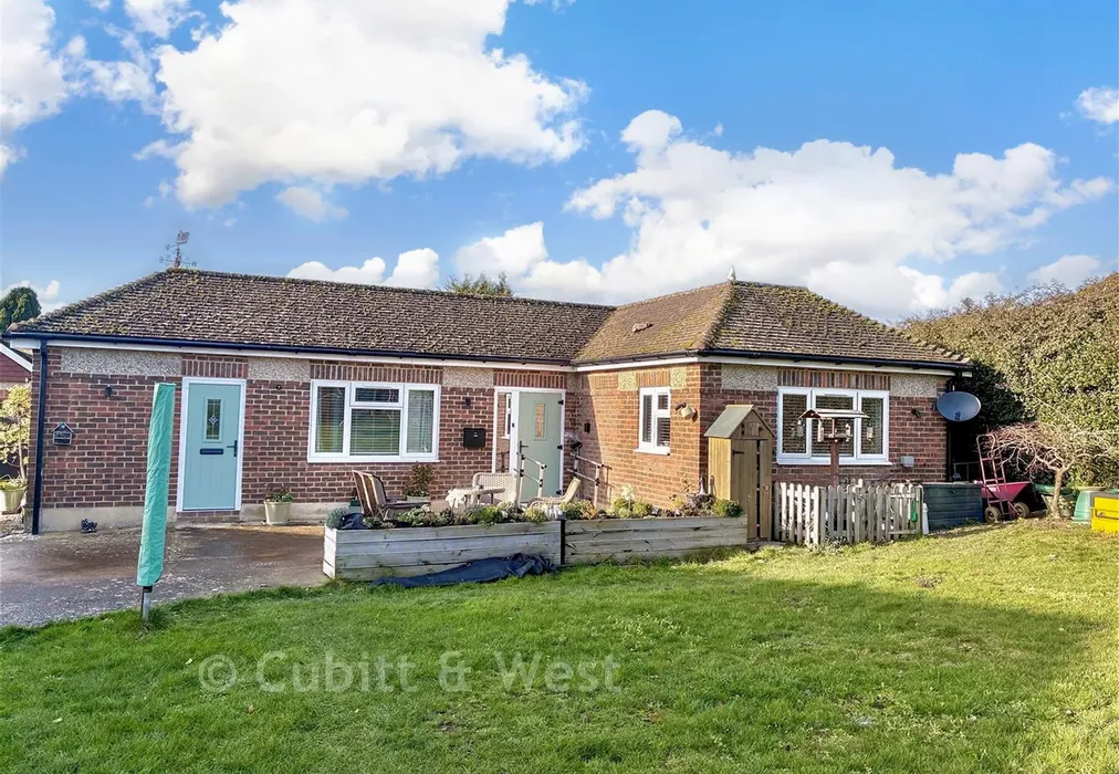 Annexe - Timberlea Close, Ashington, West Sussex - Wards of Kent