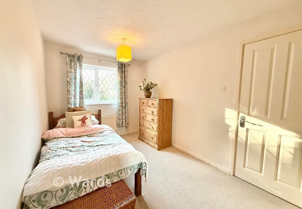 Bedroom 3 - The Russets, Meopham, Kent - Wards of Kent
