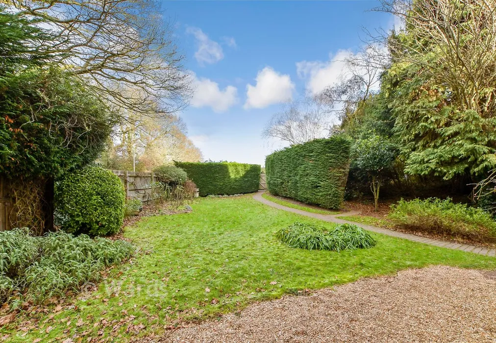 Communal Gardens - Littlebourne Road, Canterbury, Kent - Wards of Kent