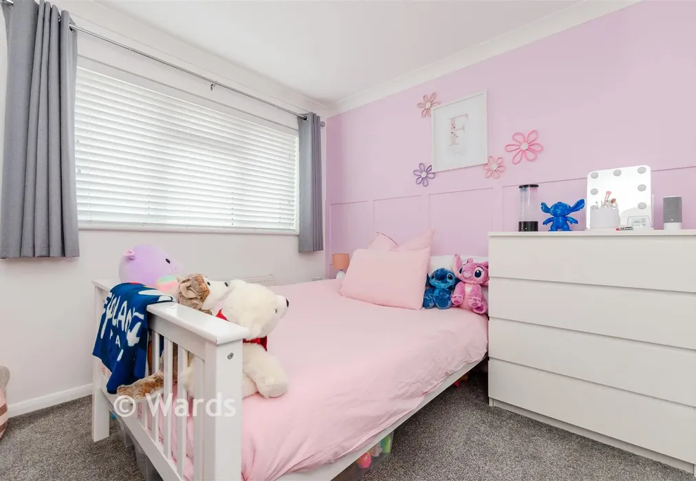 Bedroom 2 - Wall Close, Hoo, Rochester, Kent - Wards of Kent