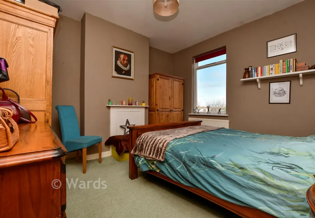 Bedroom 1 - High Street, Wingham, Canterbury, Kent - Wards of Kent