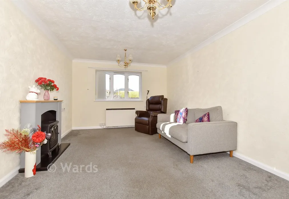Lounge - The Bayle, Folkestone, Kent - Wards of Kent