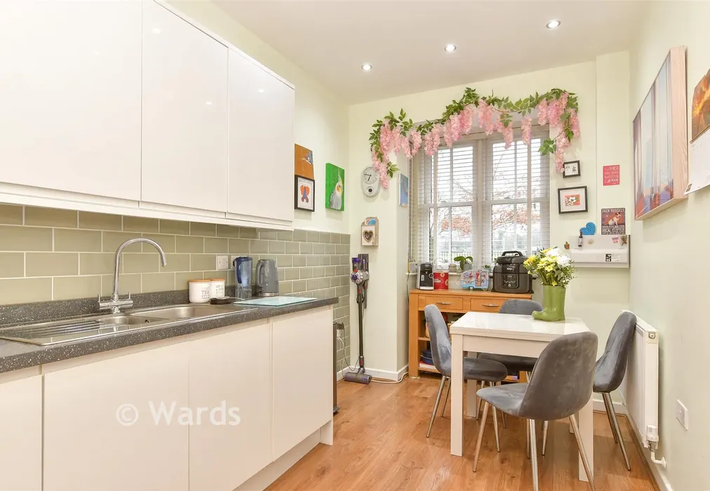 Kitchen/ Diner - Whitstable Road, Faversham, Kent - Wards of Kent