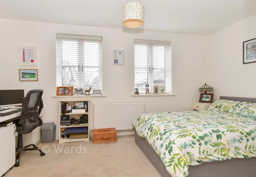 Bedroom 2 - Whitstable Road, Faversham, Kent - Wards of Kent