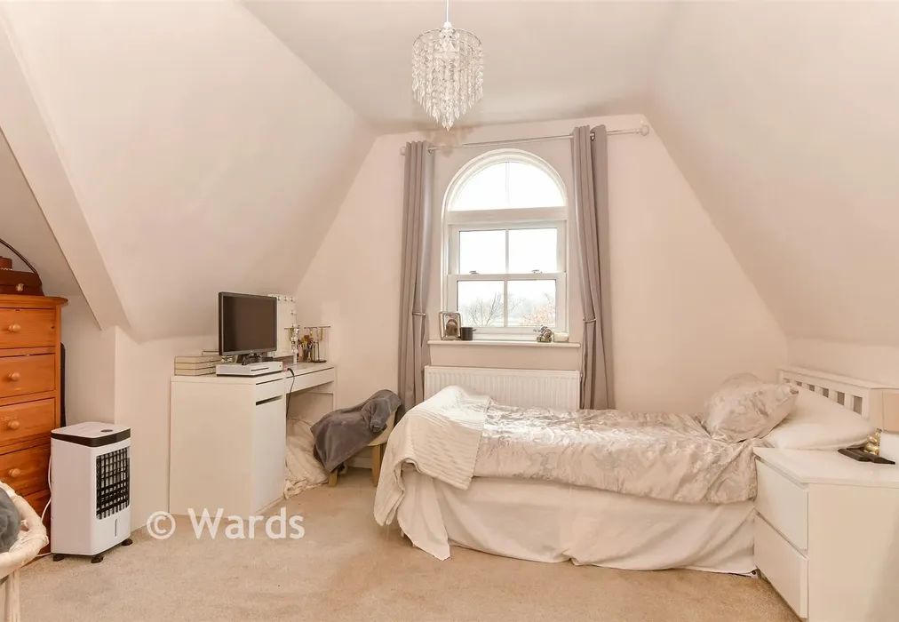 Bedroom 4 - Whitstable Road, Faversham, Kent - Wards of Kent