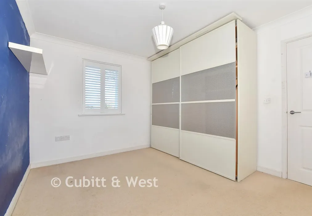 Bedroom 4 - Pinova Close, Crawley, West Sussex - Wards of Kent