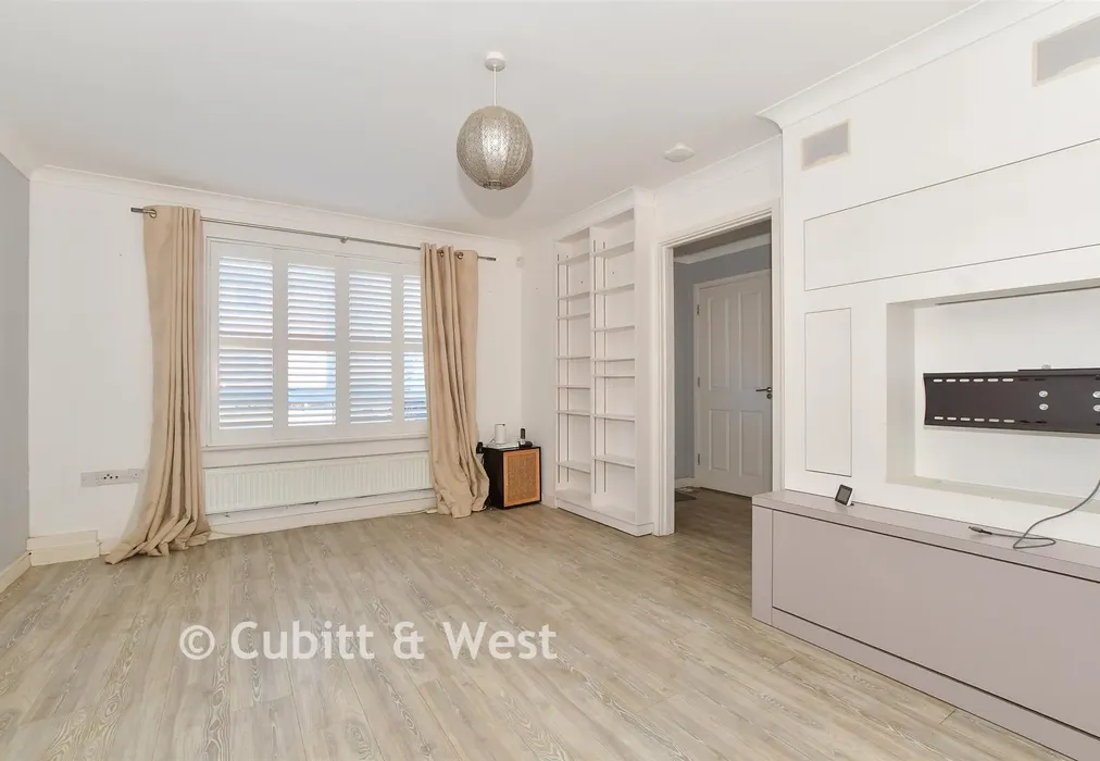 Lounge - Pinova Close, Crawley, West Sussex - Wards of Kent