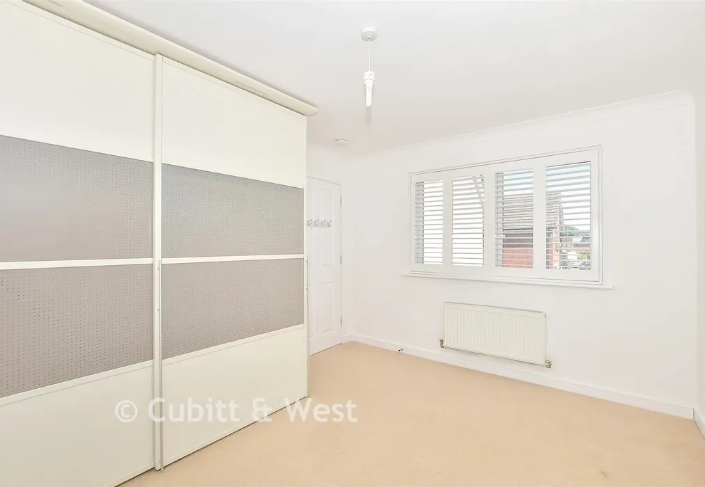 Bedroom 4 - Pinova Close, Crawley, West Sussex - Wards of Kent