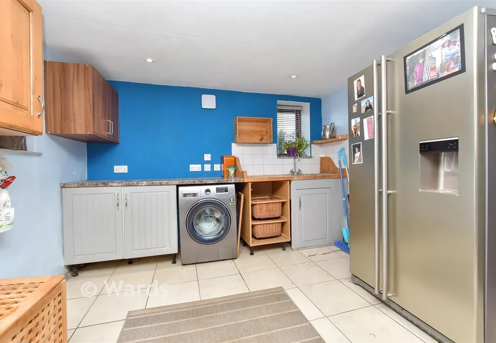 Utility Room - Stoke Road, Allhallows, Rochester, Kent - Wards of Kent