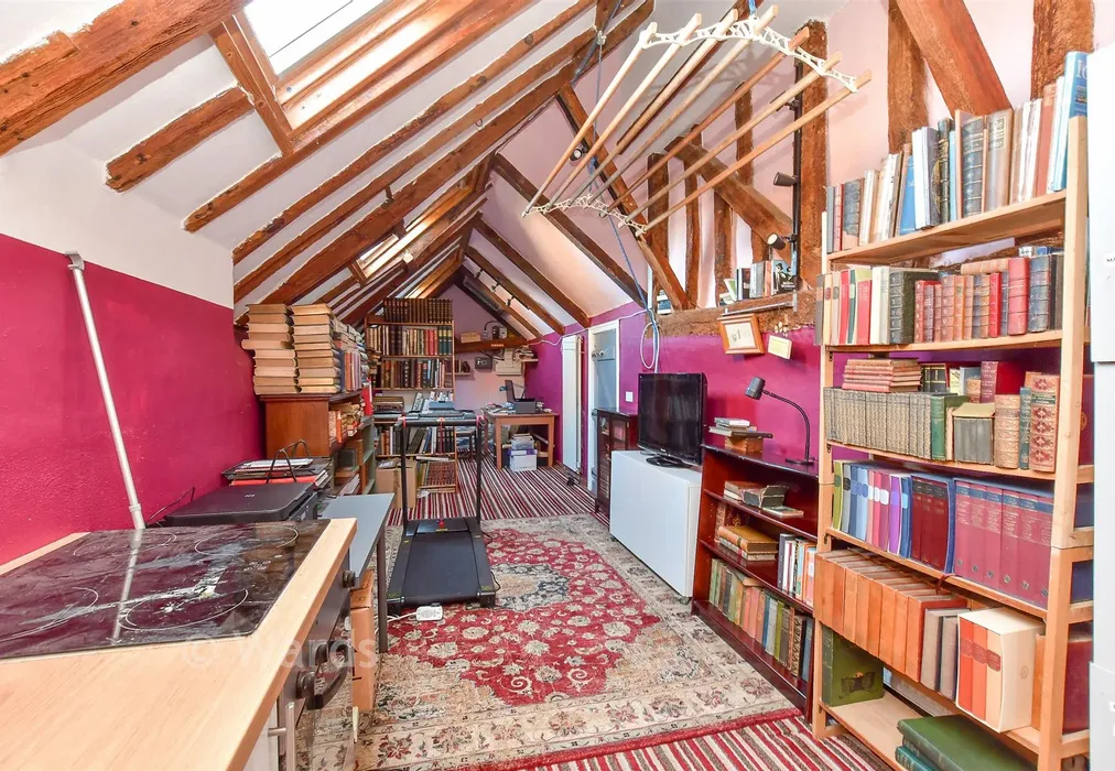 Office - Stoke Road, Allhallows, Rochester, Kent - Wards of Kent