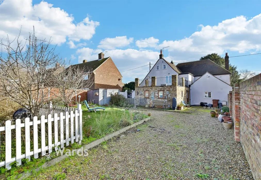 Rear Garden - Stoke Road, Allhallows, Rochester, Kent - Wards of Kent