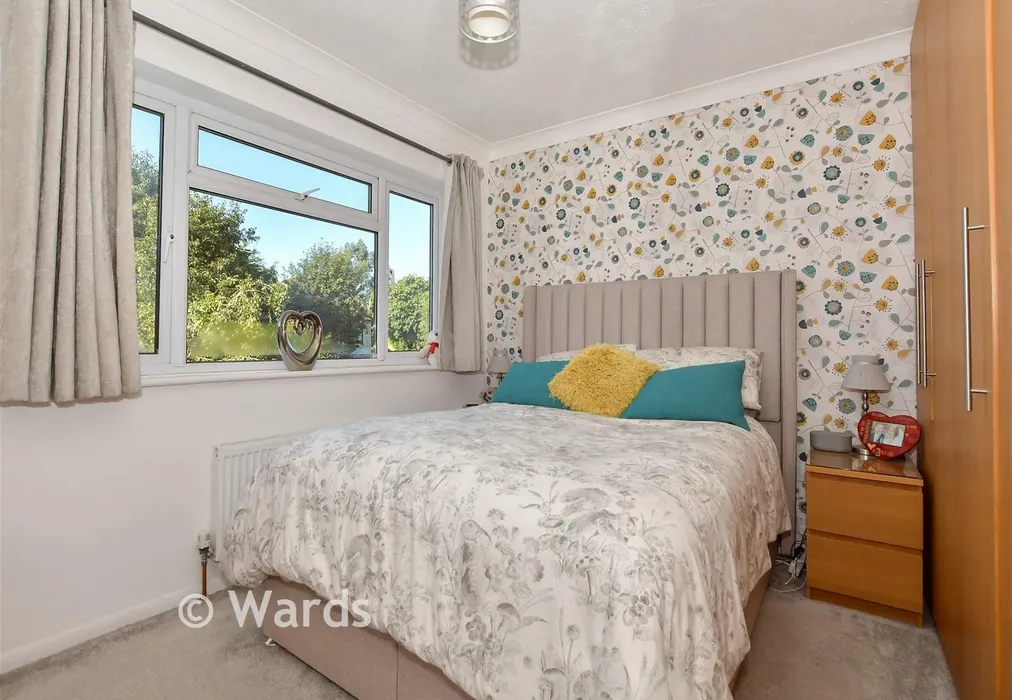 Bedroom 1 - Forstal Lane, Coxheath, Maidstone, Kent - Wards of Kent