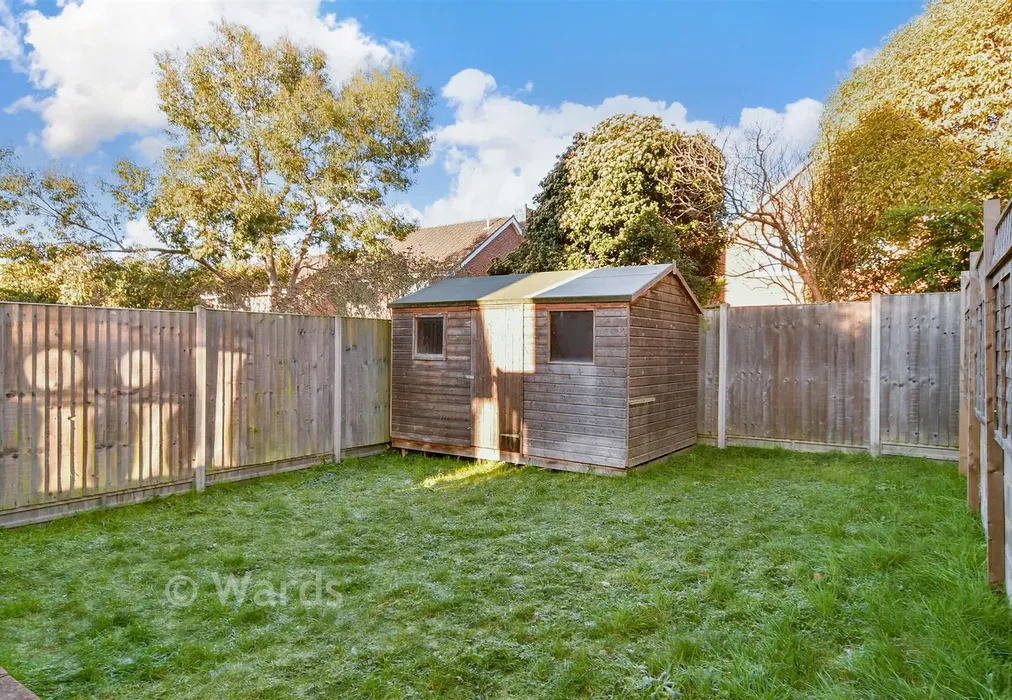 Rear Garden - Cranmere Court, Strood, Rochester, Kent - Wards of Kent