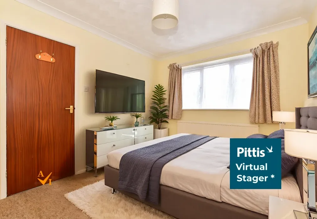 Bedroom (Modern style) - Player Street, Ryde, Isle of Wight - Wards of Kent