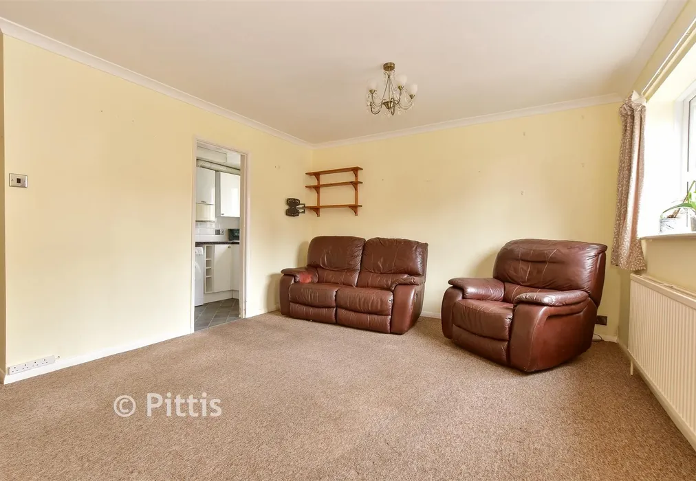 Lounge/Dining Room - Player Street, Ryde, Isle of Wight - Wards of Kent