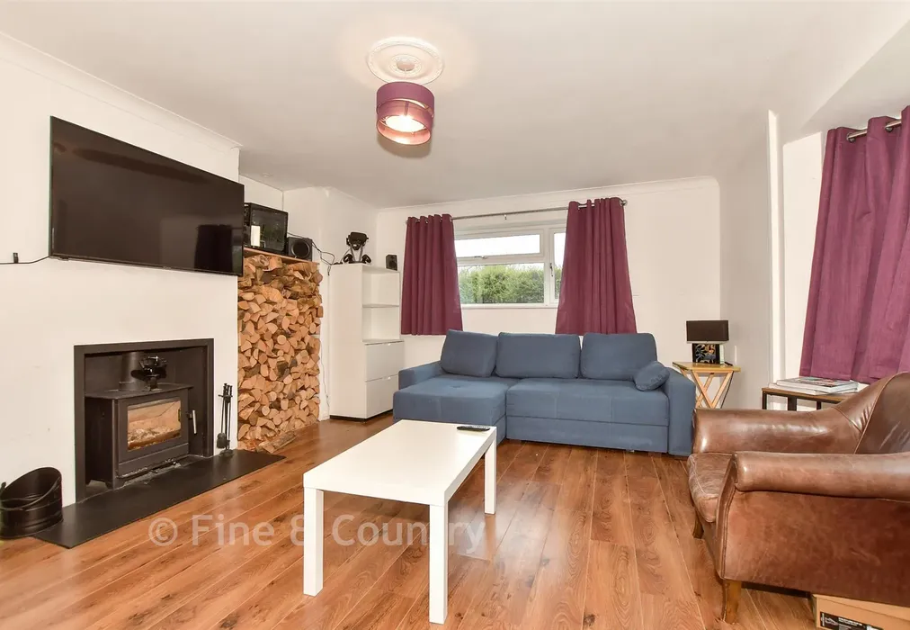 Bedroom 4 - Guston Road, East Langdon, Dover, Kent - Wards of Kent
