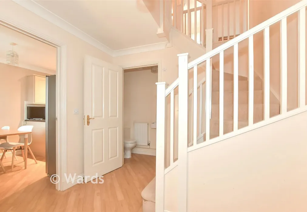 Entrance Hall - Wye Green, Herne Bay, Kent - Wards of Kent