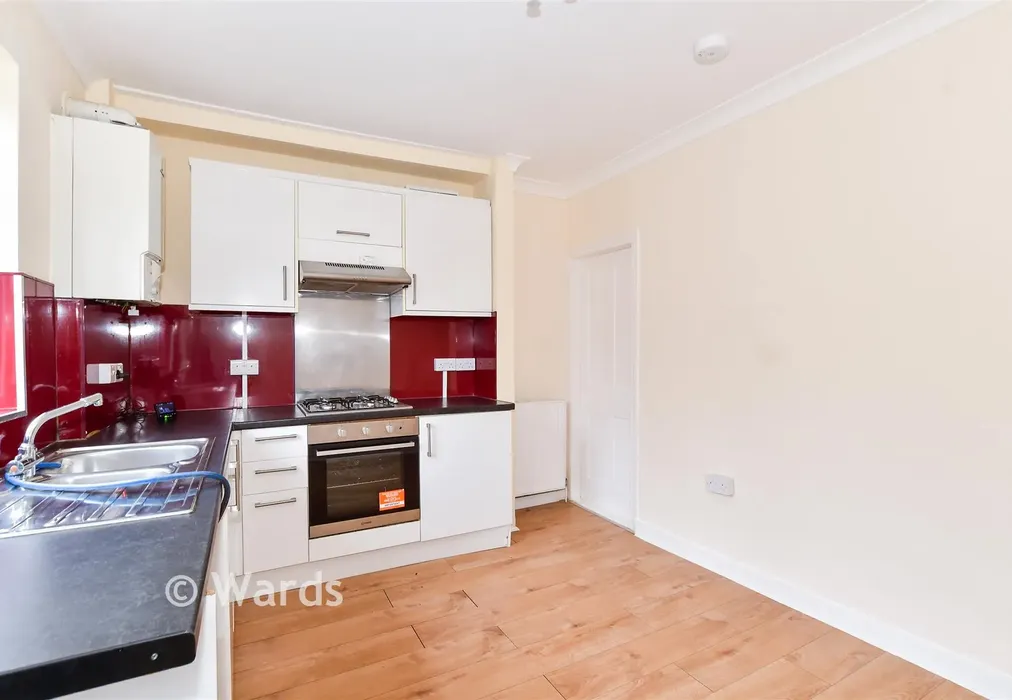 Kitchen/Diner - Warwick Place, Maidstone, Kent - Wards of Kent